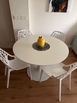 Mesa de comedor redonda