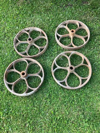 4 Ruedas Hierro Antiguas