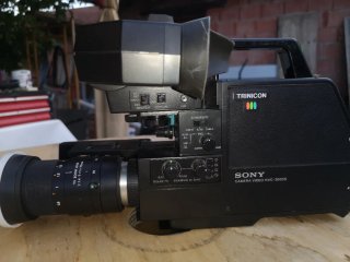 Cámara VHS Sony Trinicon HVC-3000S Años 80