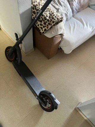 Patinete para piezas