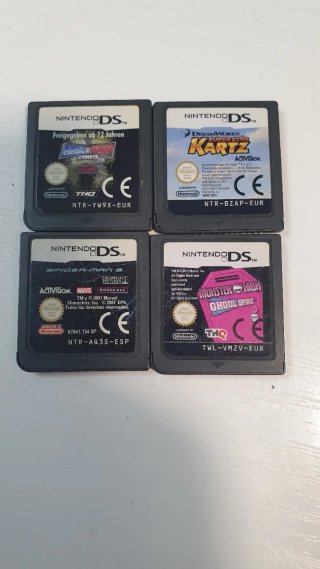 Pacchetto 4 Giochi Nintendo DS