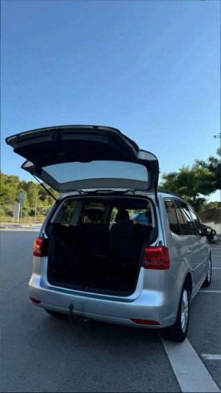 Volkswagen Touran 2012