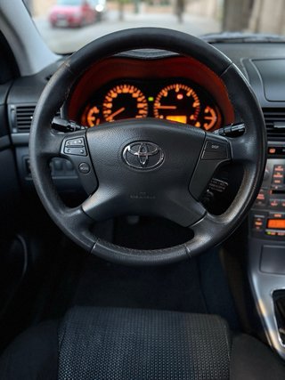 Toyota Avensis 2008