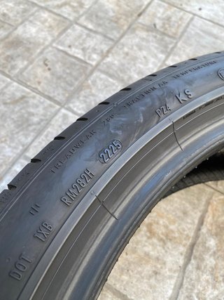 Neumático 255/40 R21 PIRELLI P ZERO
