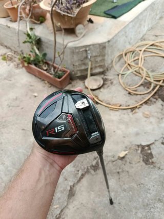 Set de golf completo listo para salir al campo