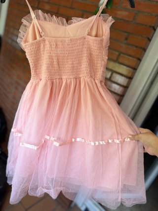 Vestido coral tul volantes