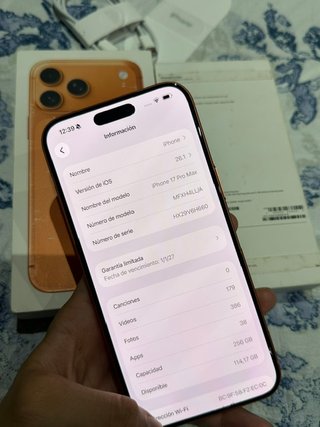 iPhone 17 Pro Max Naranja