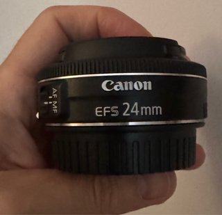 Objetivo Canon EFS 24mm f/2.8 STM