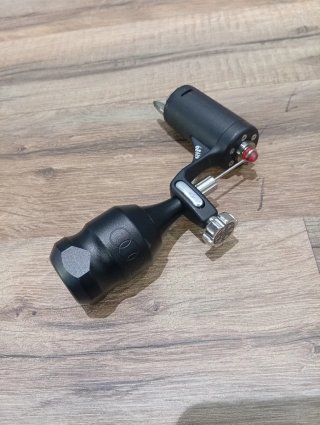Maquina de tatuar rotativa con grip para cartuchos
