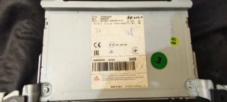Autoradio Hyundai i20 e telecamera posteriore .