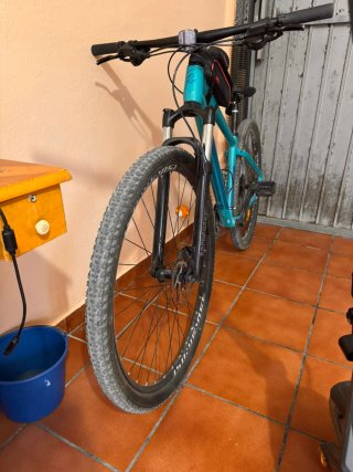 Bicicleta de montaña Ghost azul