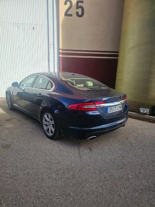 Jaguar XF 2010