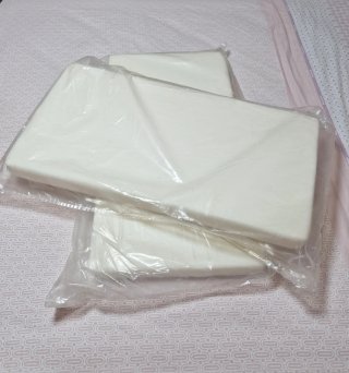 2 Colchones Cuna 73x37x4cm 8€/und. 15€ los dos