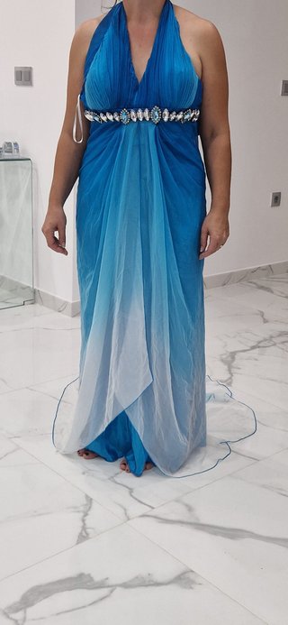 Vestido de fiesta largo azul y blanco