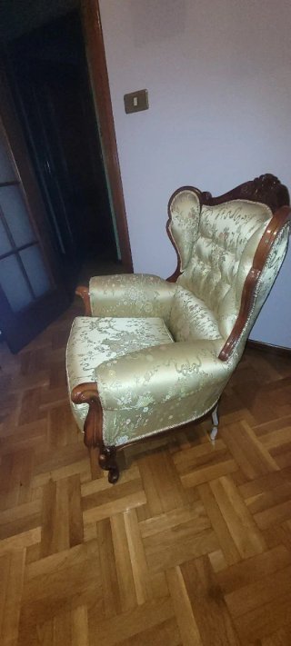 Sofá y sillón a juego