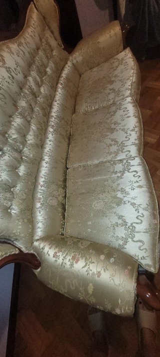 Sofá y sillón a juego