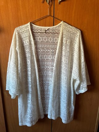 Kimono de encaje beige talla única