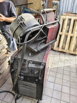 Máquina Soldar Hilo MIG MAG