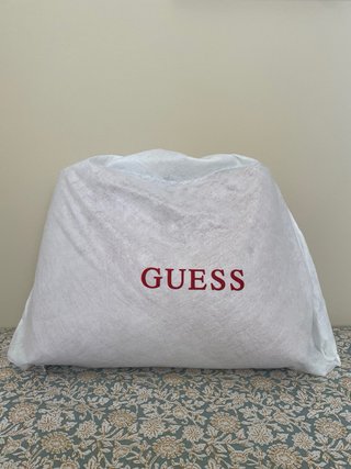 Bolso reversible Guess shopper marrón/rosa