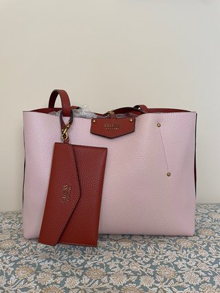 Bolso reversible Guess shopper marrón/rosa