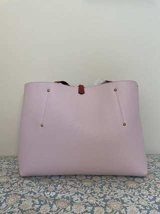 Bolso reversible Guess shopper marrón/rosa