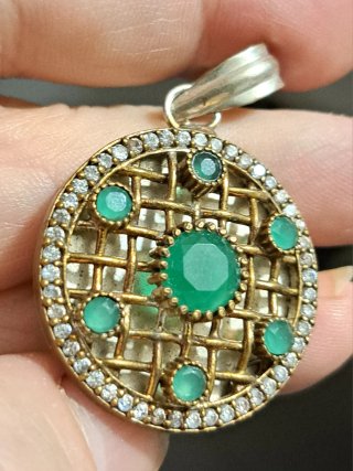 Pendente con agata verde e argento