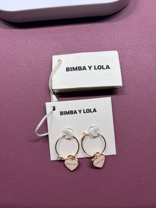 Pendientes Bimba y Lola Corazón Dorado