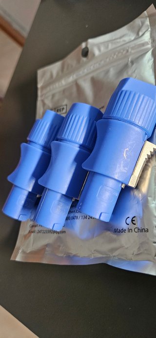 8 Conectores Powercon 20A Azul