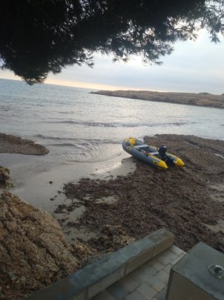 Barco con motor 2100€ con papeles y sonda