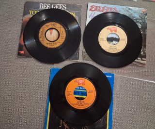 Bee Gees, Andy Gibb y Robin Gibb: lote 8 vinilos