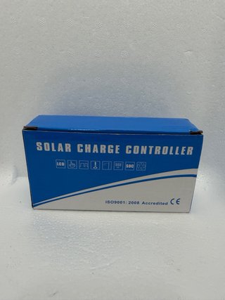 Controlador Solar PWM 30A 12V/24V LCD USB