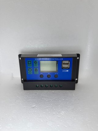 Controlador Solar PWM 30A 12V/24V LCD USB