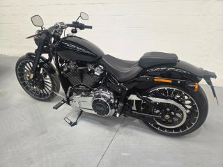 Harley Davidson Breakout 114 2018 Negra