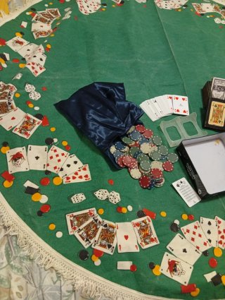 Set Carte da Gioco e Poker Chips