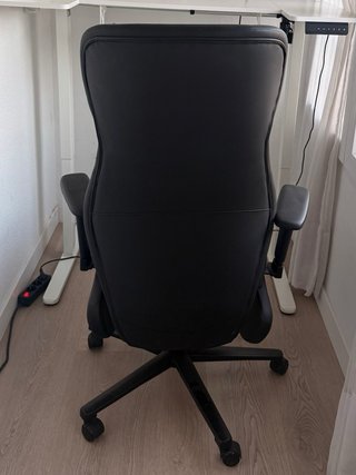 Silla de oficina ergonómica con reposapiés | Nueva