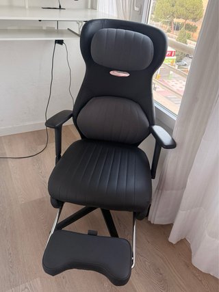 Silla de oficina ergonómica con reposapiés | Nueva
