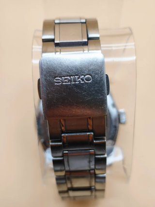 Seiko Presage Sharp Edged SPB165J1 – Esfera blanca