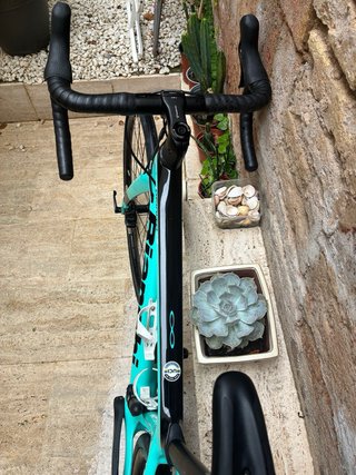 Bianchi Infinito XE - Bicicleta de carretera (41”)