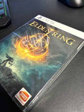 Elden Ring edición de lanzamiento PS5 precintado