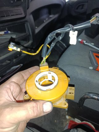 Se realizan soluciones eléctronicas del automóvil