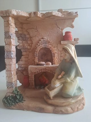 Figura horno con  panadera portal belén 14x11 cm.
