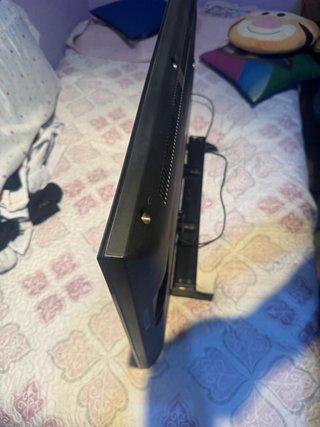 Televisor Panasonic Negro y Plateado