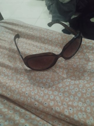 Gafas de sol marrones