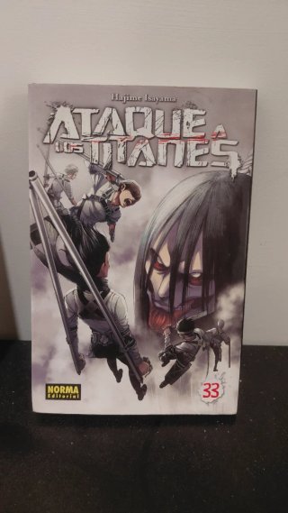 Comics de Ataque a los titanes