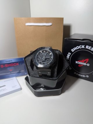Reloj Casio G-Shock Negro y Plateado