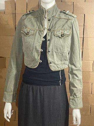 Cazadora militar Zara Y2K verde