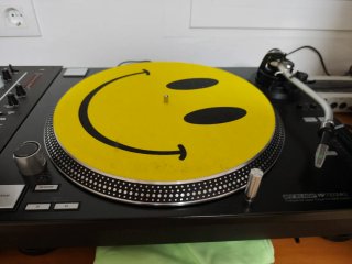 Reloop 7000 MK2 - Tocadiscos Profesionales