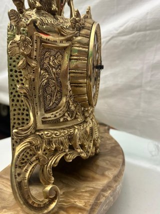 Reloj de Bronce Antiguo francés cuerda  funciona