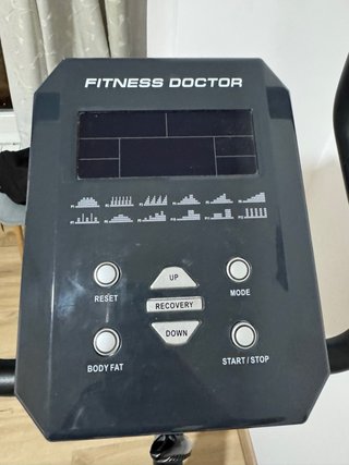 Bicicleta Estática Fitness Doctor Compact