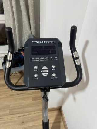Bicicleta Estática Fitness Doctor Compact